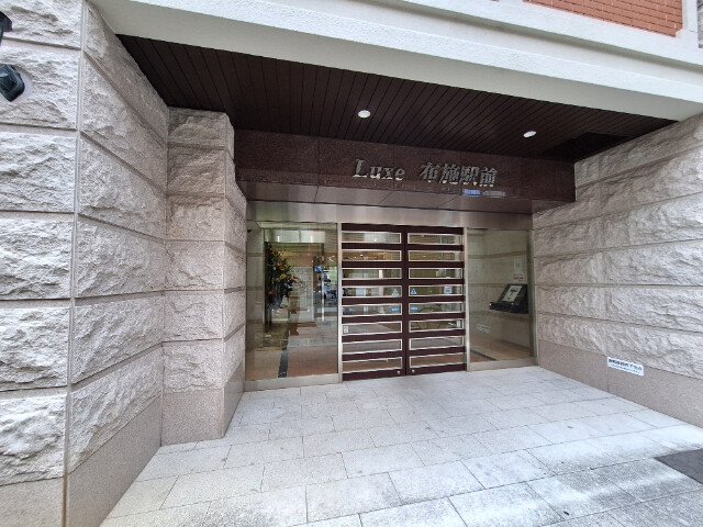 2/4 エントランス