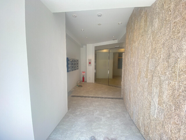 29/30 エントランス