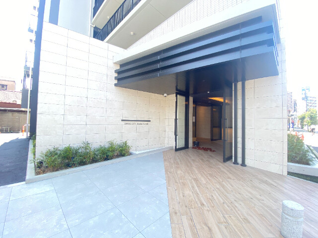 29/30 エントランス