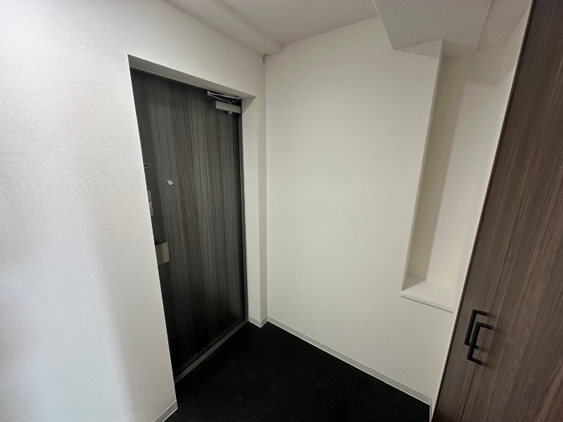 13/30 玄関