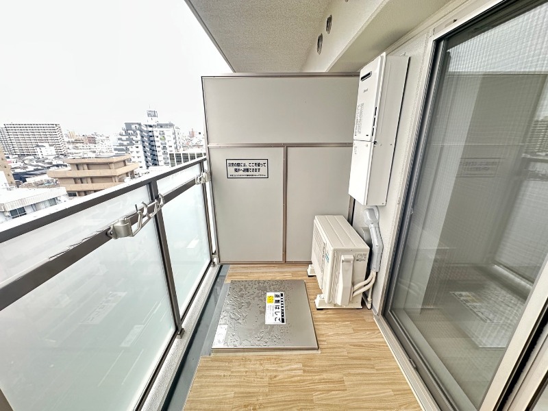 21/30 バルコニー