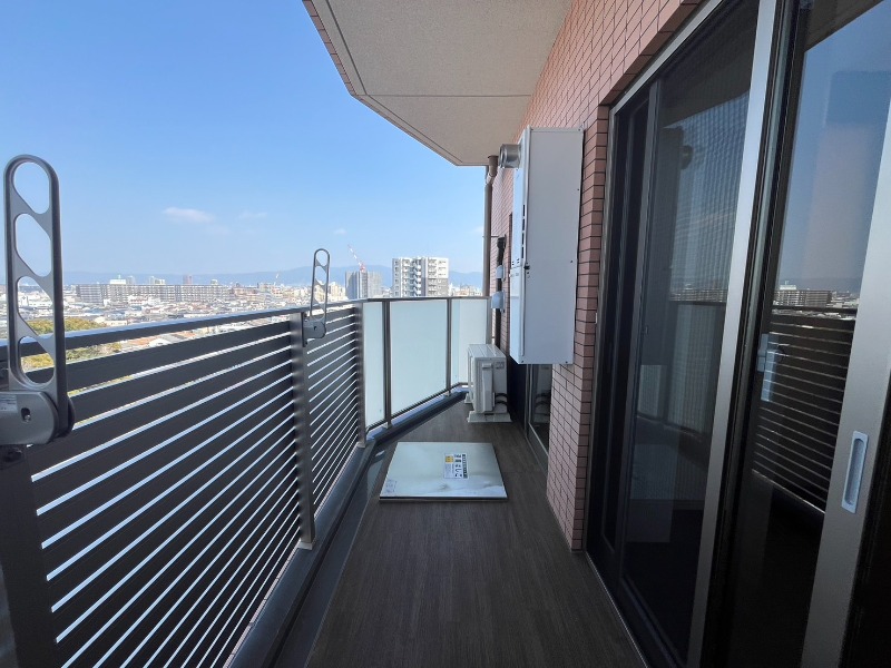 20/30 バルコニー