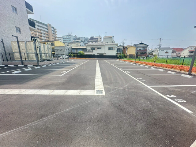 3/5 駐車場