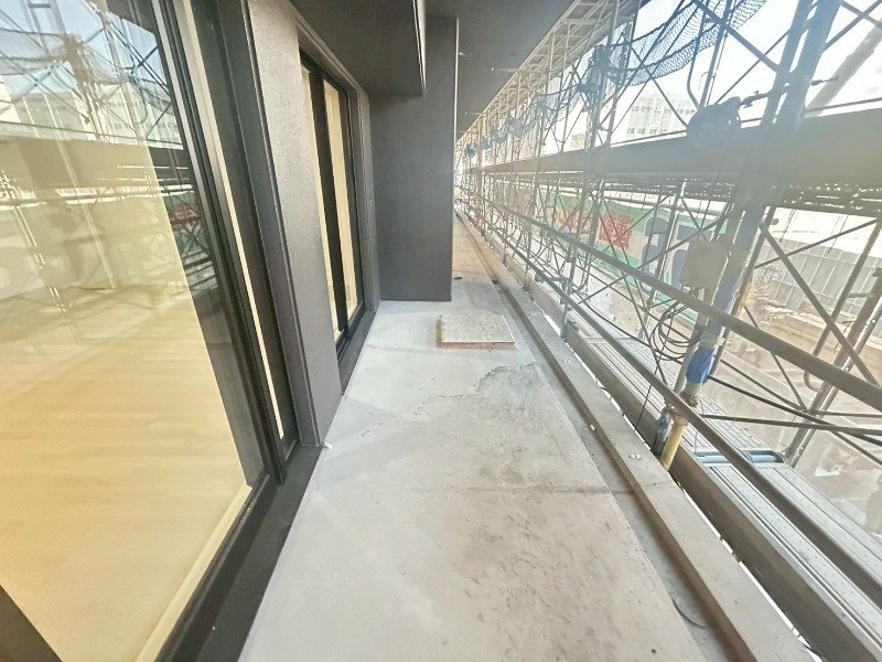 23/30 バルコニー