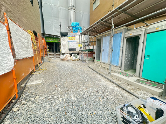 22/30 エントランス