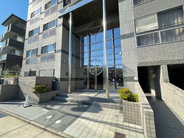 6/8 エントランス