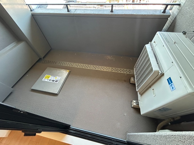 20/30 バルコニー