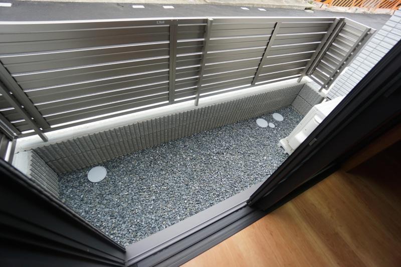 20/30 バルコニー