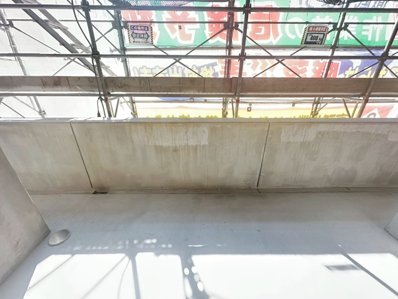 18/30 バルコニー