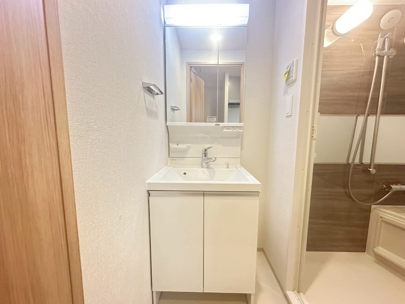 15/30 洗面