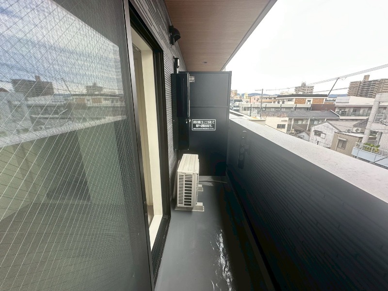 17/30 バルコニー