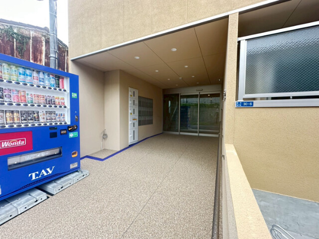 2/6 エントランス