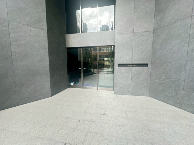 7/12 エントランス