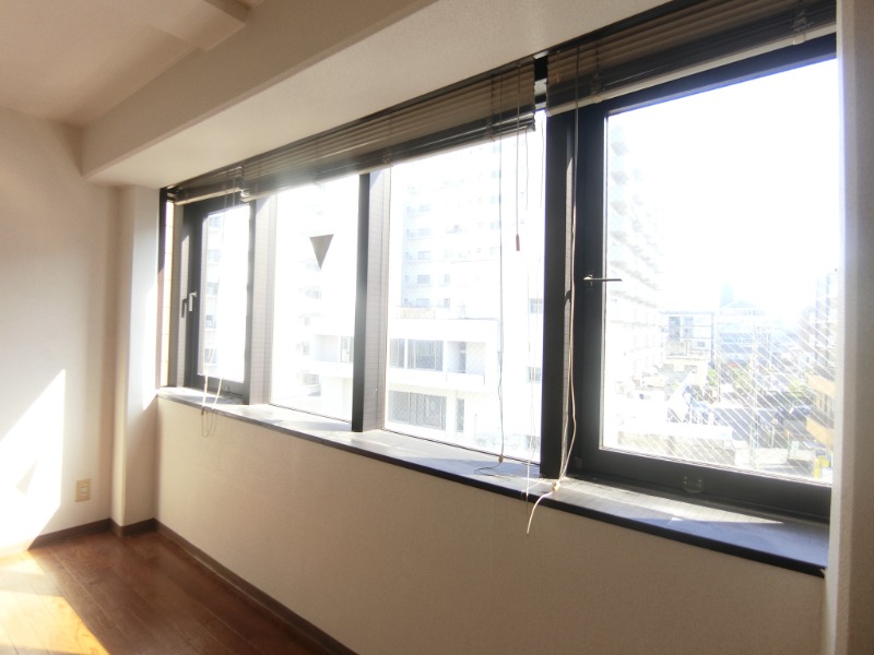 19/30 バルコニー