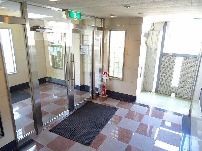 3/5 エントランス