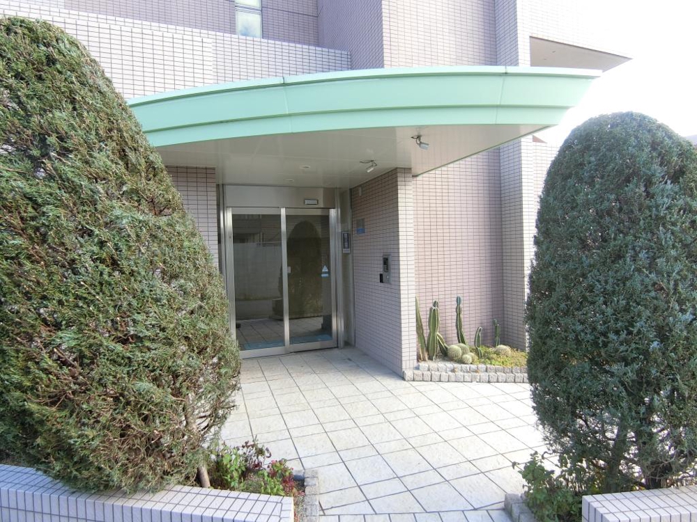 29/30 エントランス