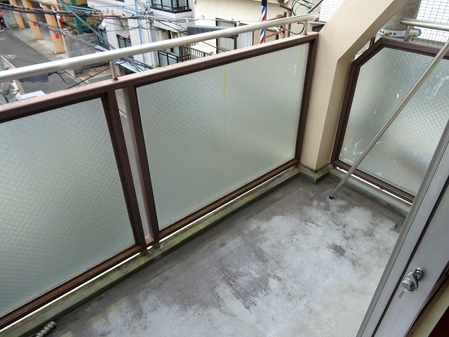 15/30 バルコニー