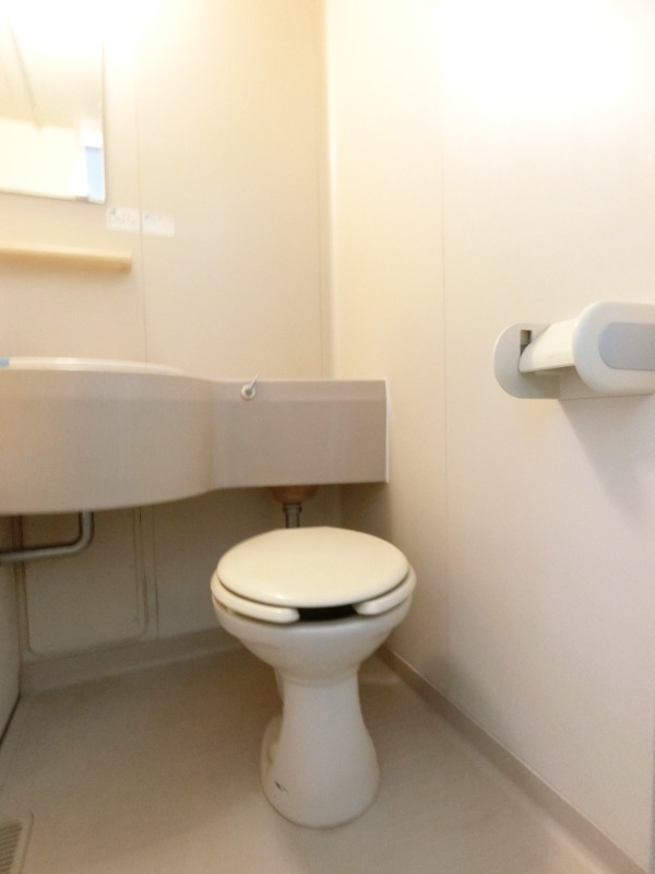 16/30 トイレ