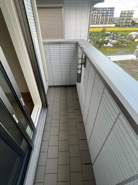 19/30 バルコニー