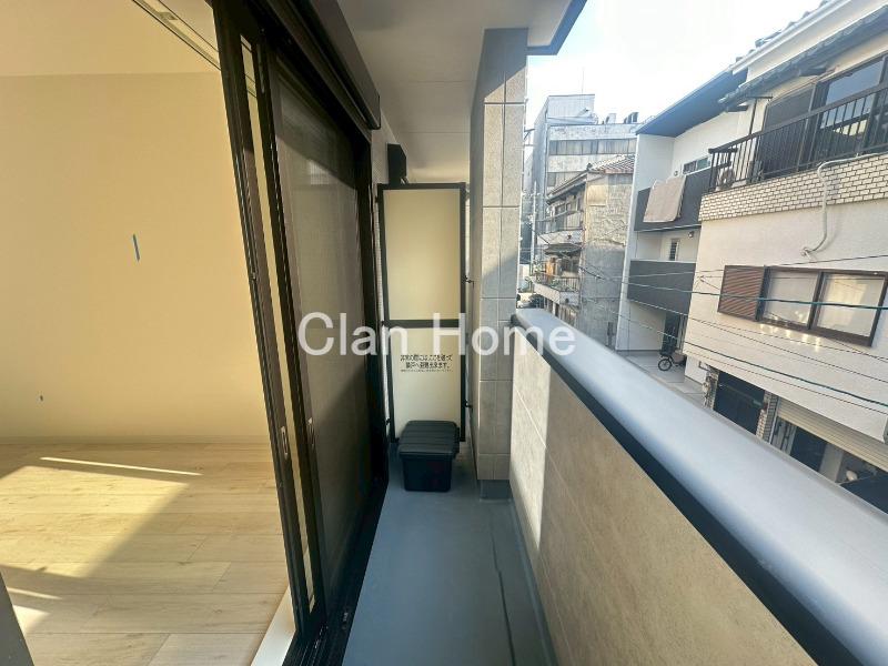 19/30 バルコニー