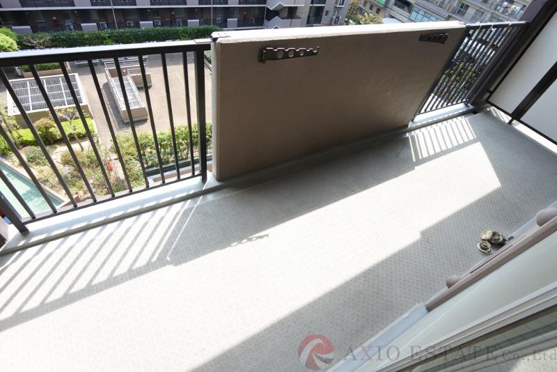 26/30 バルコニー