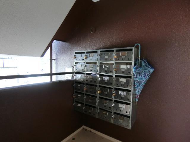 25/30 エントランス