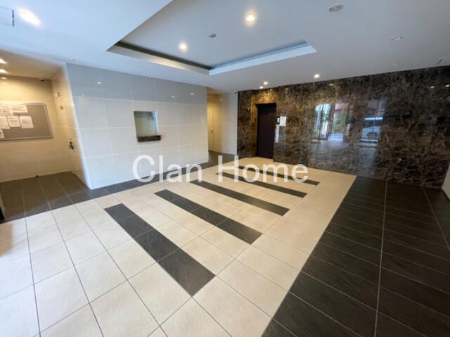 29/30 エントランス