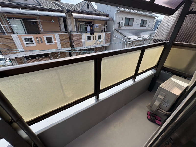 25/28 バルコニー