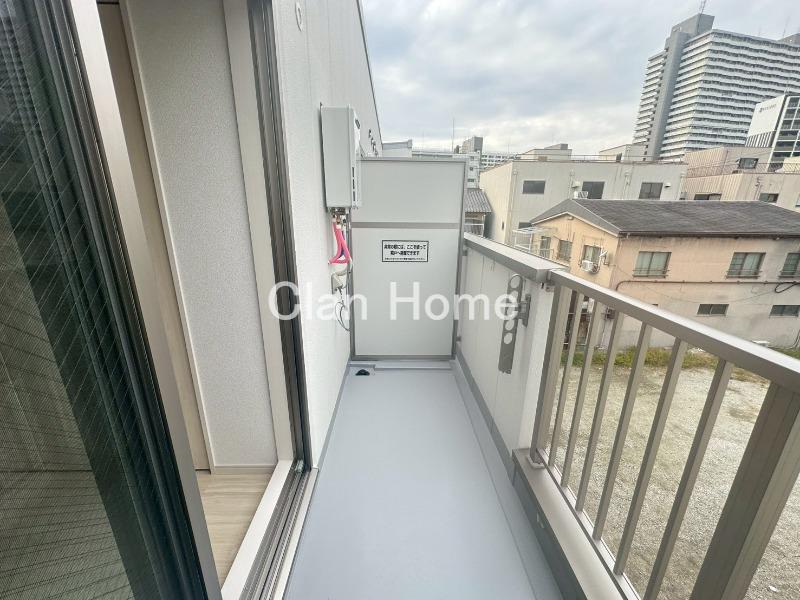 19/30 バルコニー