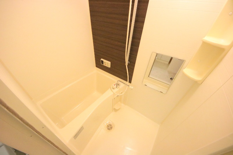 26/30 エントランス