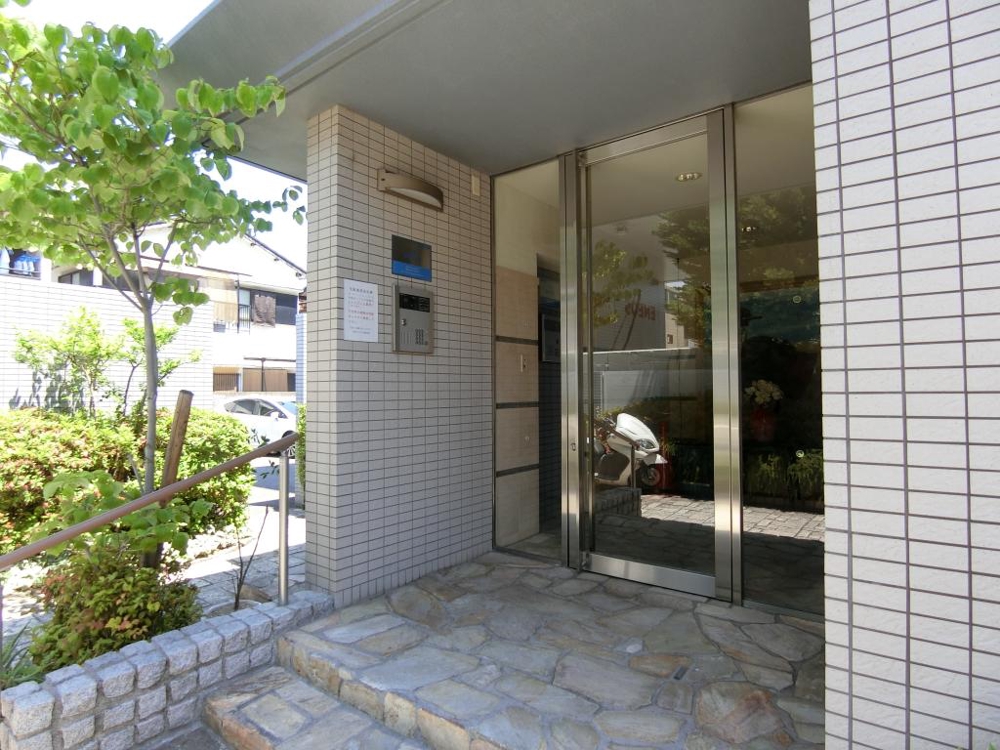 3/6 エントランス