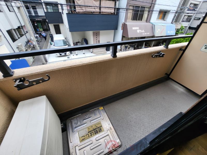 21/30 バルコニー