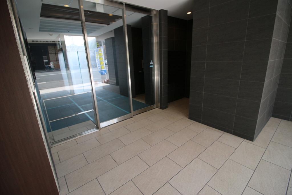 2/6 エントランス