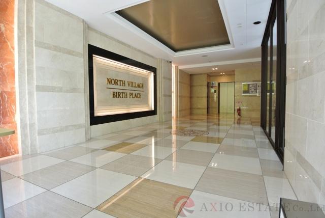 28/30 エントランス