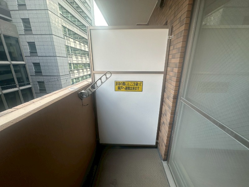 19/30 バルコニー