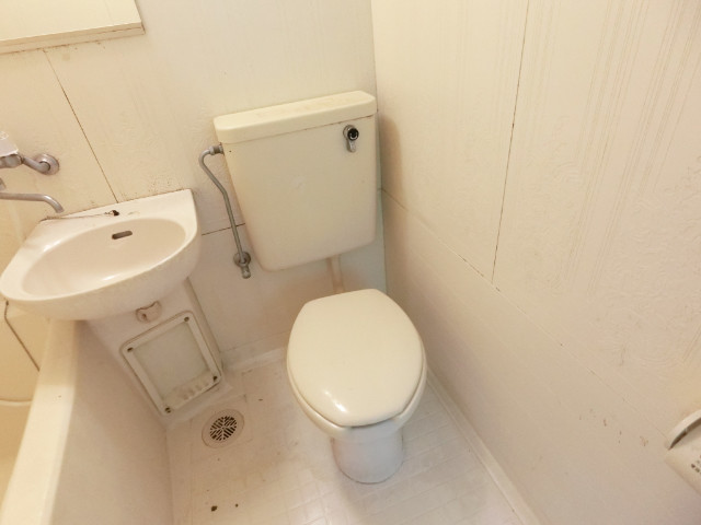 16/30 トイレ