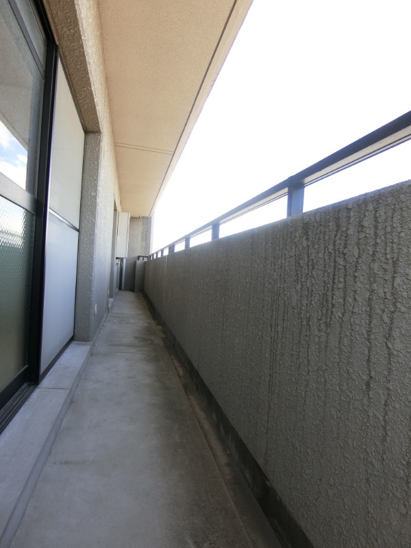 17/30 バルコニー