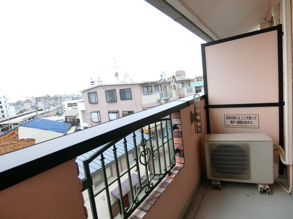 20/30 バルコニー