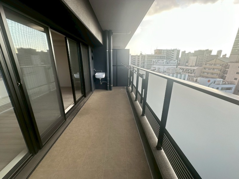 23/30 バルコニー