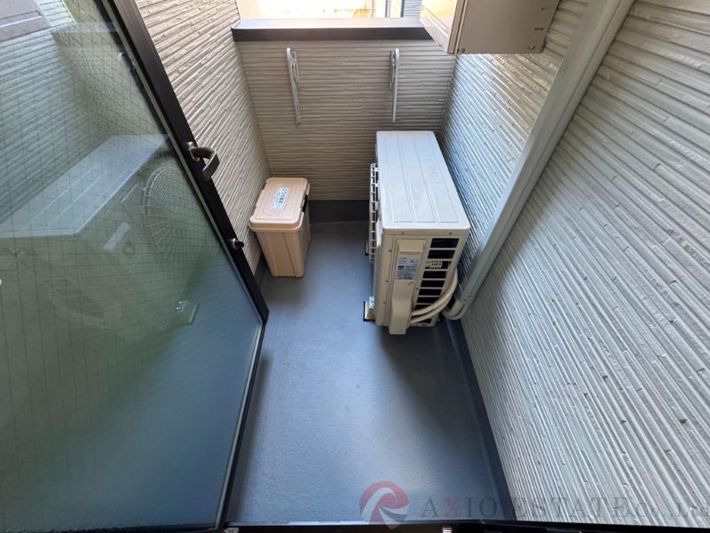 21/30 バルコニー