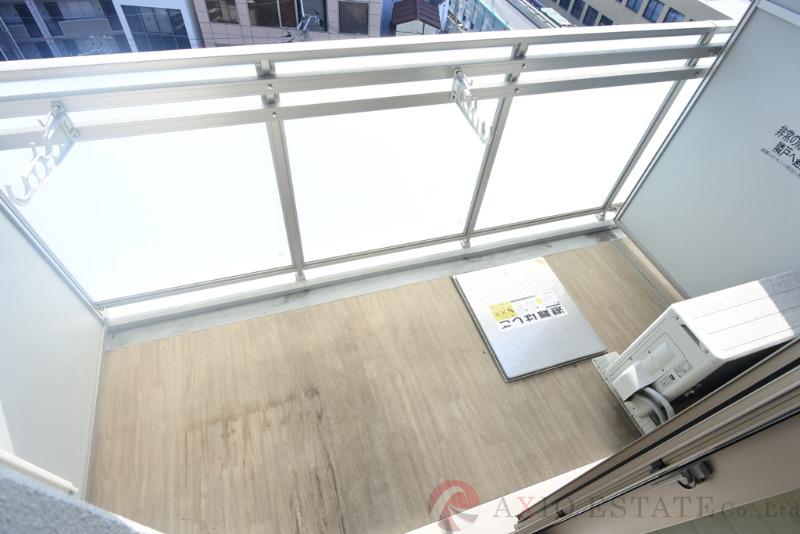 21/30 バルコニー