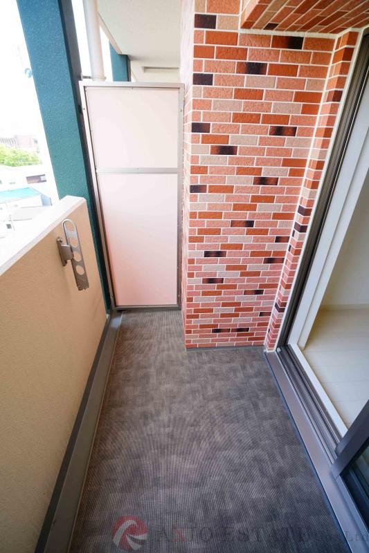 13/30 バルコニー