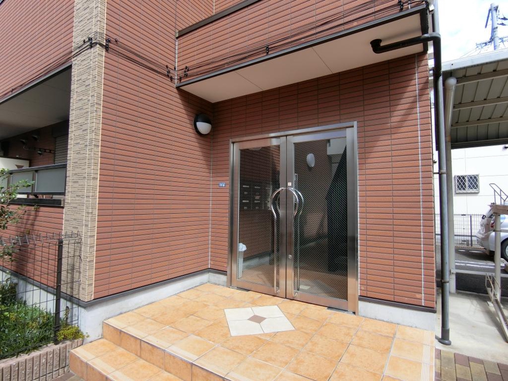 3/6 エントランス