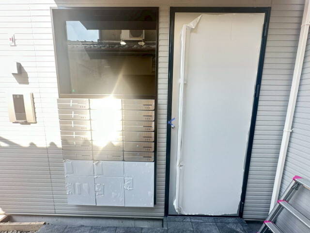 25/30 エントランス