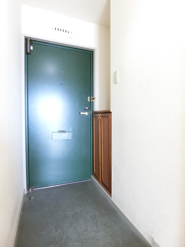 13/30 玄関