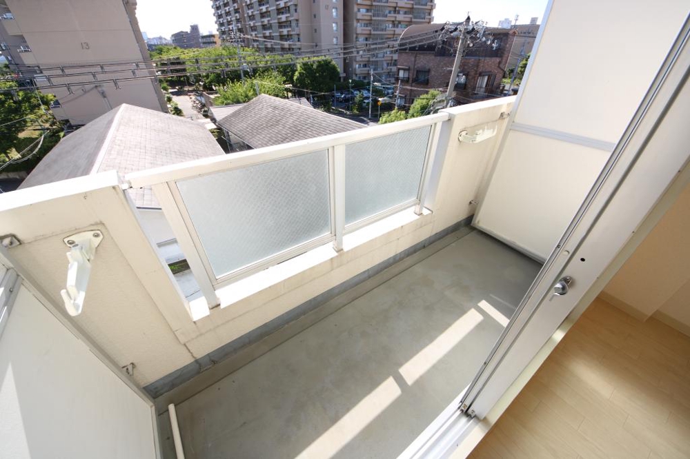 17/30 バルコニー