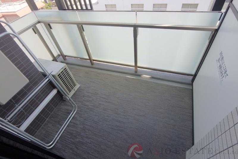 26/30 バルコニー