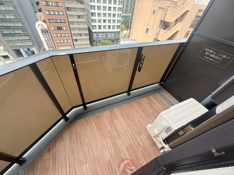 25/30 バルコニー