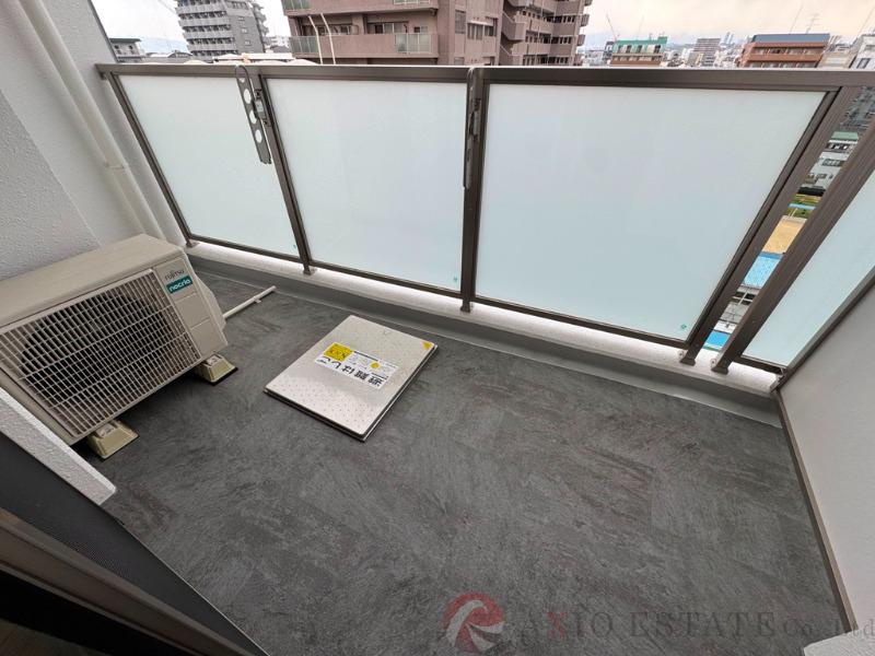 21/30 バルコニー