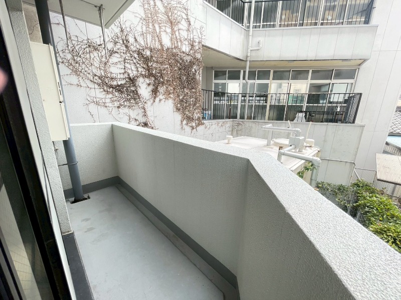 18/30 バルコニー